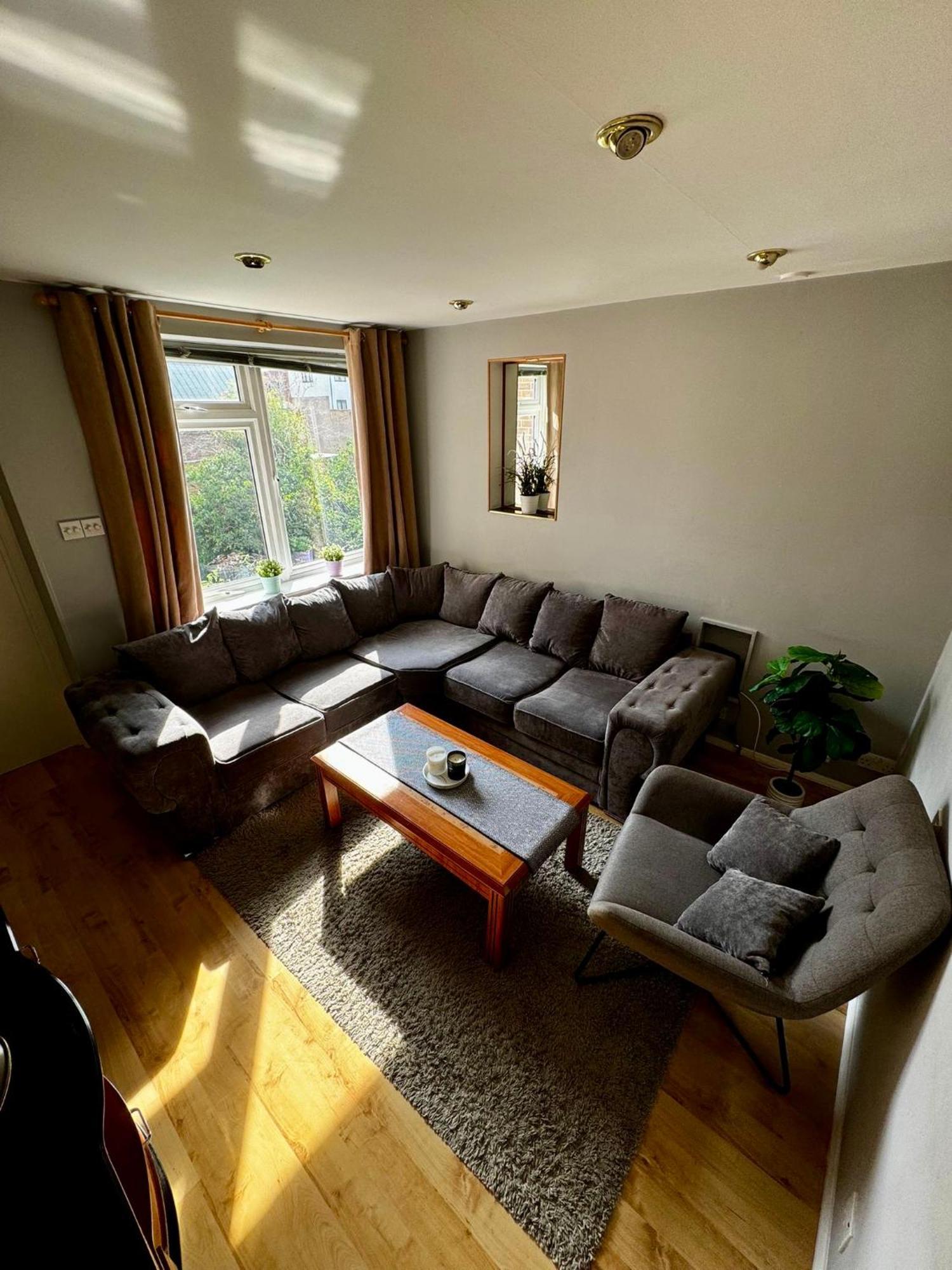 Amazing En-Suite Apartment In Finchley Central Londres Exterior foto