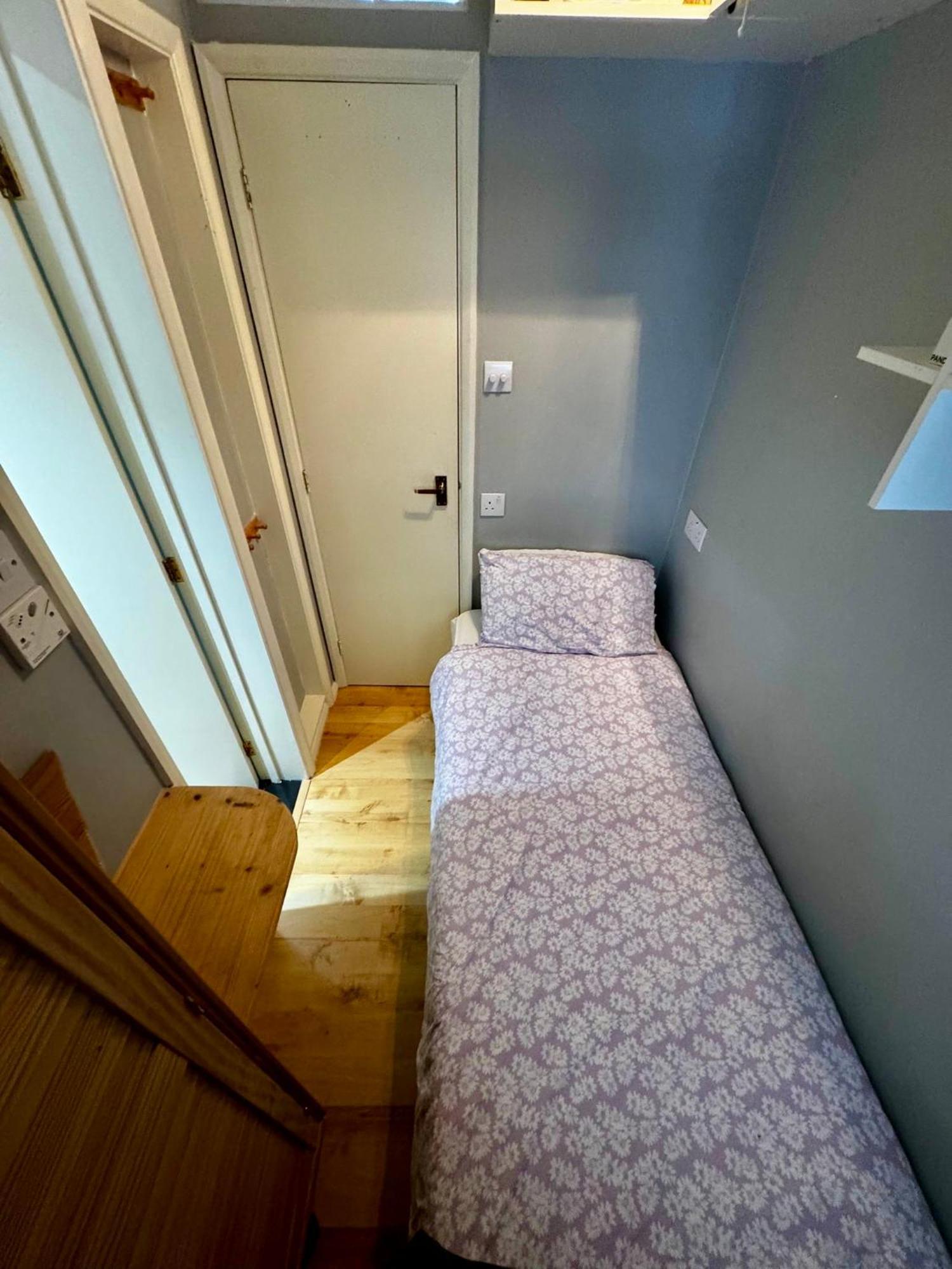 Amazing En-Suite Apartment In Finchley Central Londres Exterior foto